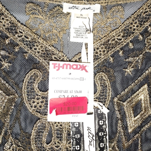 New tj Maxx top - Picture 1 of 4